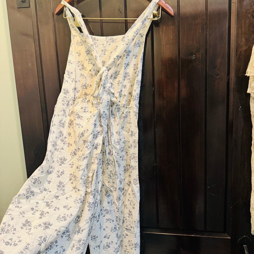 New Without Tags Audrey 3+1 Open Back Floral Blos… - image 5